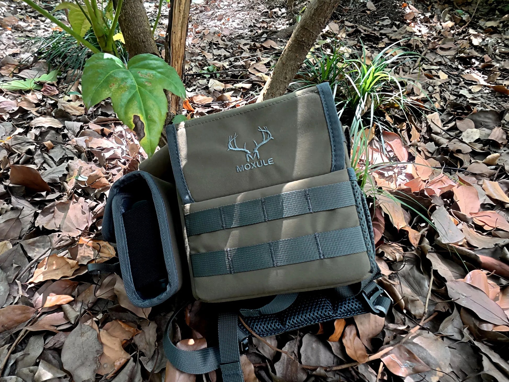 Moxule Binocular Harness