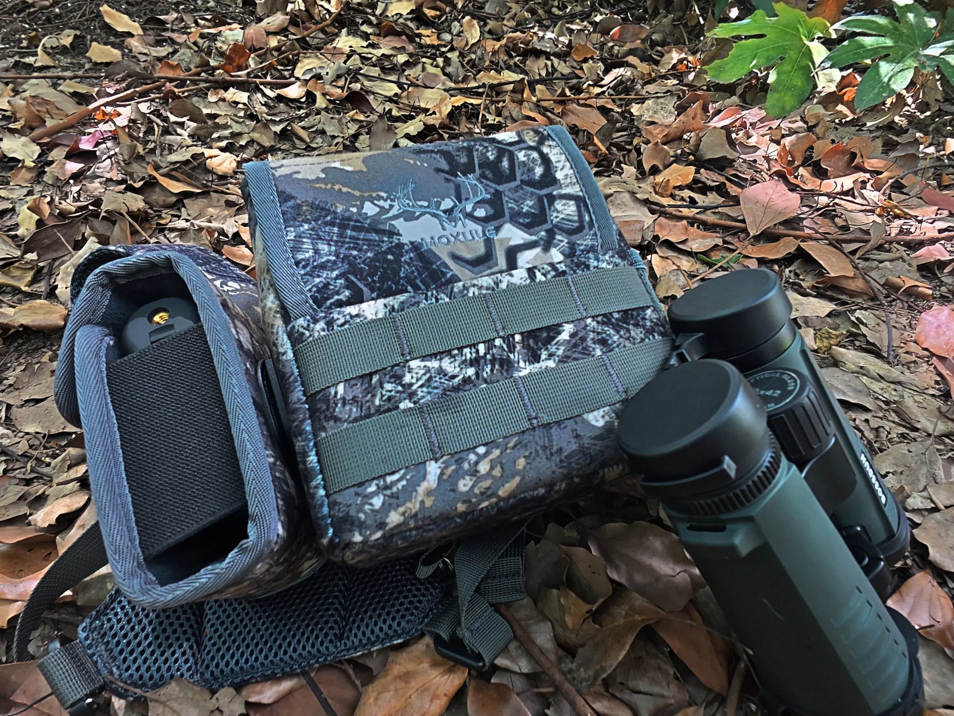 Moxule Binocular Harness